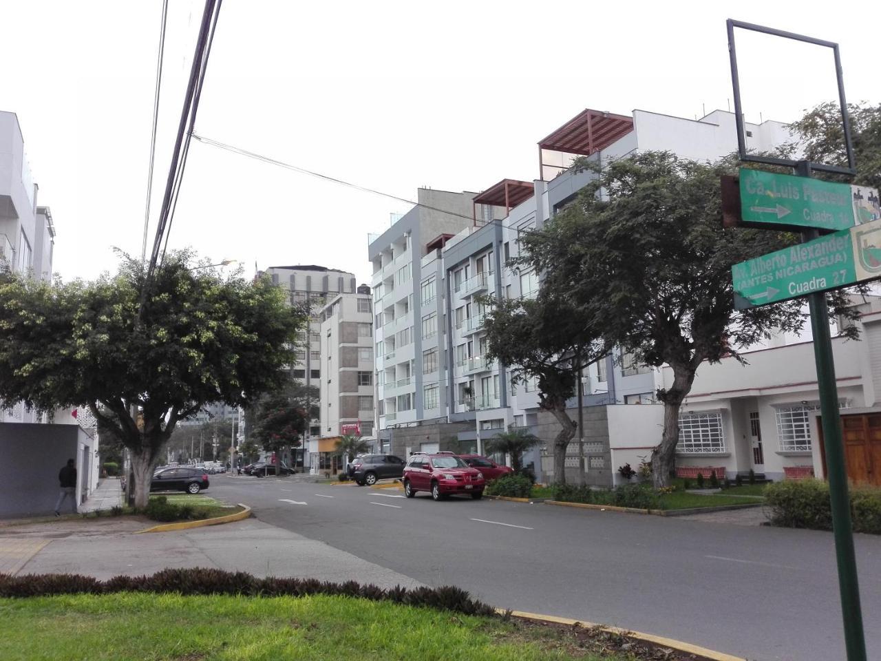Los Q'Eros Lima Luaran gambar